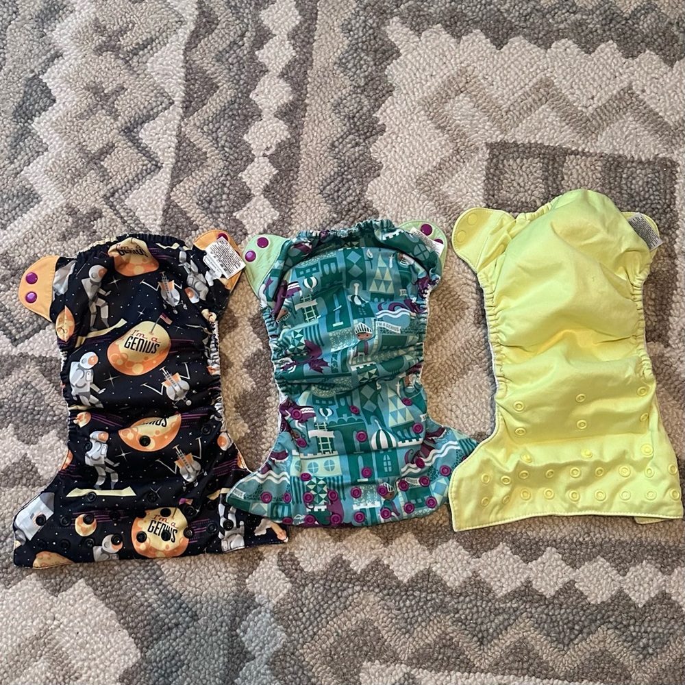 BumGenius Freetime cloth diapers set of 3.  Neil, equiano, yellow.